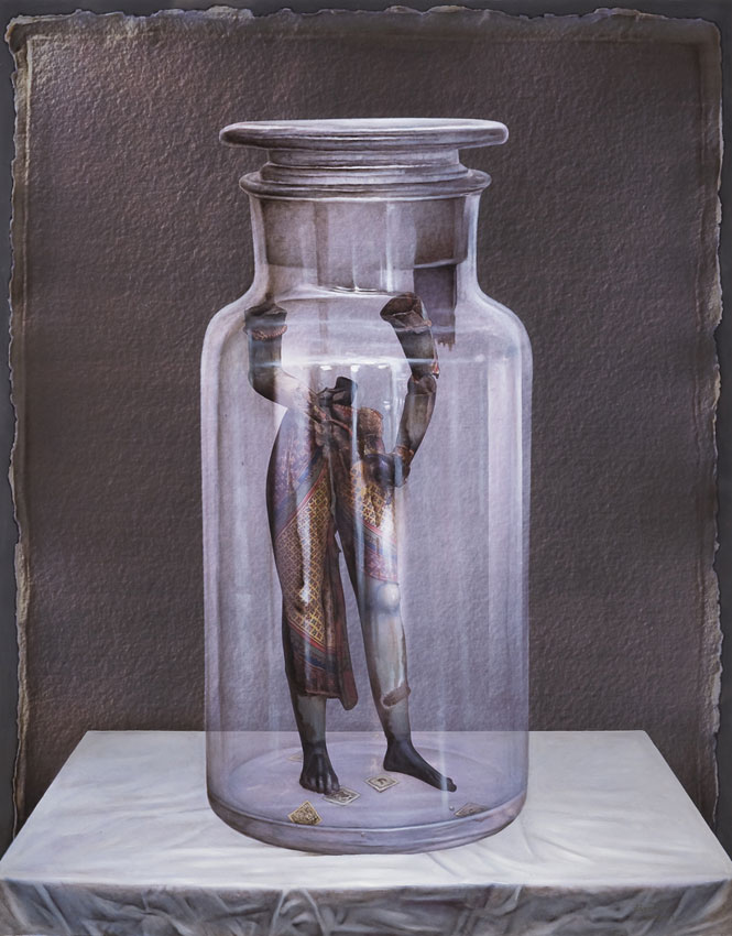 <b>Nortse<br><i>Bottle on white Tablecloth</i></b>